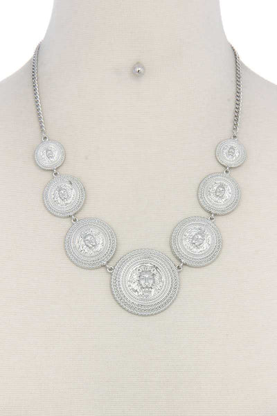 Lion Head Circle Linked Necklace - Deals Kiosk