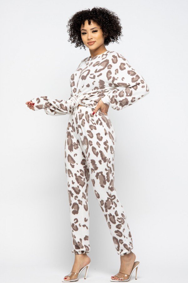 Brushed Animal Long Sleeve Loose Top W Sweatpants Set - Deals Kiosk