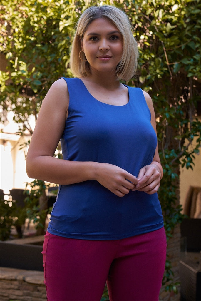 Plus Seamless Sleeveless Round Neck Tank Top - Deals Kiosk