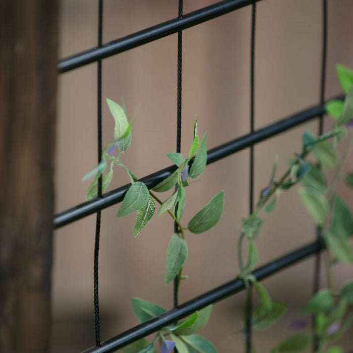 3-Ft High Sturdy Dark Wood and Steel Trellis - Deals Kiosk