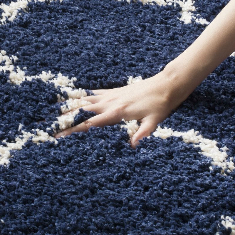 5'1" x 7'6" Shag Extra Plush Geometric Indoor Blue/Beige Area Rug - Deals Kiosk