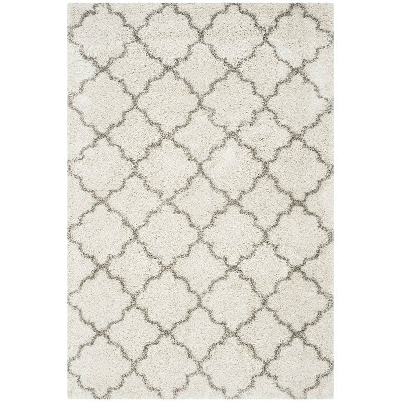 5'1" x 7'6" Shag Extra Plush Geometric Indoor Ivory/Gray Area Rug