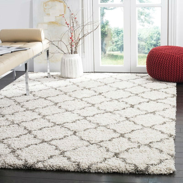 5'1" x 7'6" Shag Extra Plush Geometric Indoor Ivory/Gray Area Rug - Deals Kiosk