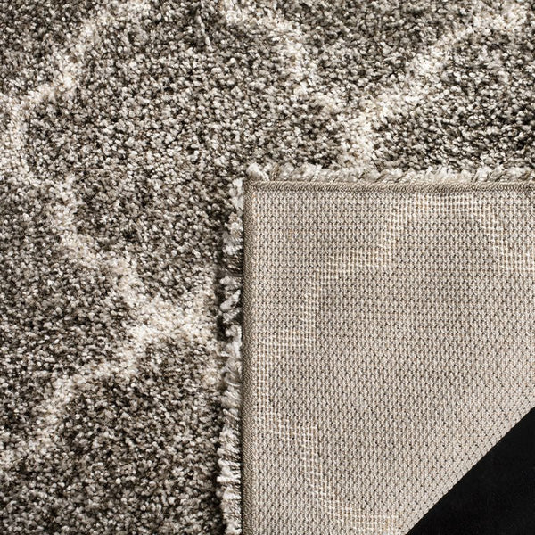 8' x 10' Shag Extra Plush Geometric Indoor Gray/Ivory Area Rug - Deals Kiosk