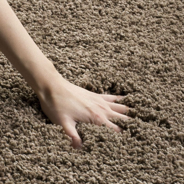 5'3" x 7'6" Hand-Tufted Plush Taupe Area Rug - Deals Kiosk