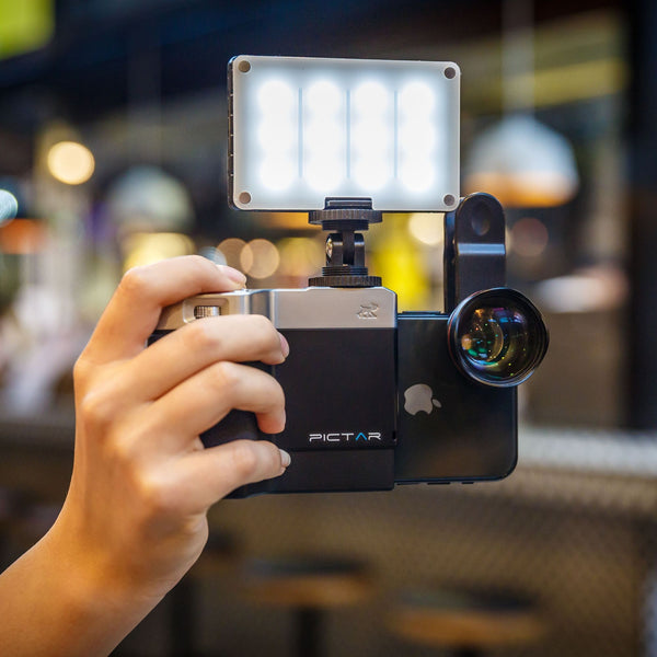 Pictar Smart Grip + Smart Lens Wide & Macro + Smart Light - Deals Kiosk